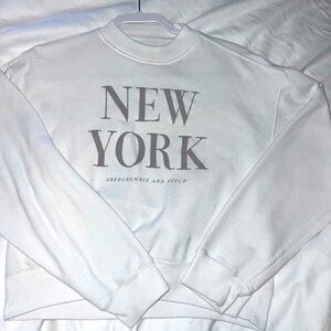 Abercrombie & Fitch soft a&f collection
made in Philippines